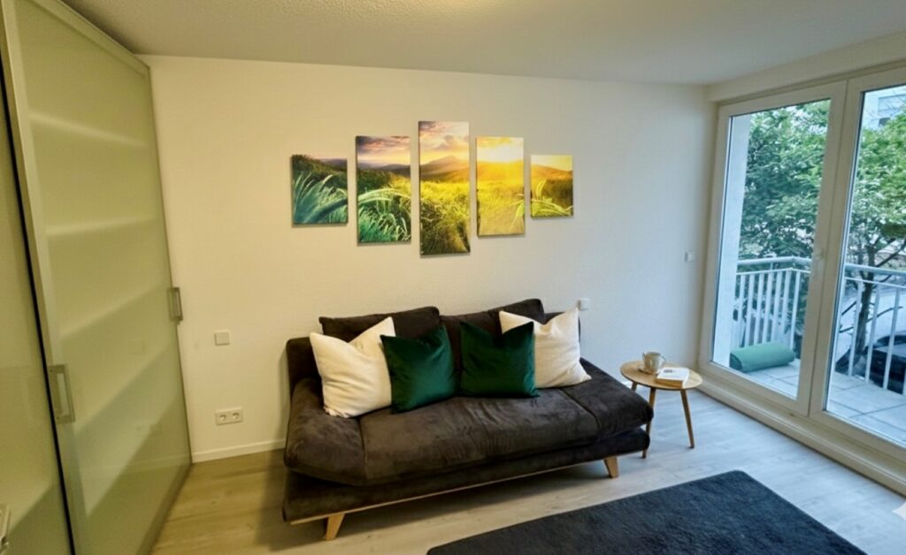 Cityresidenz Karlsruhe Schlafzimmer 3 mit Schlafcouch