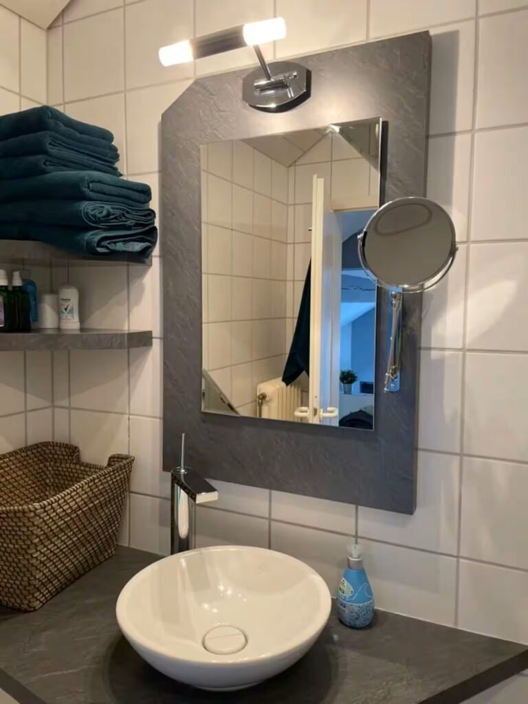 Loft Karlsdorf Badezimmer mit Waschbecken